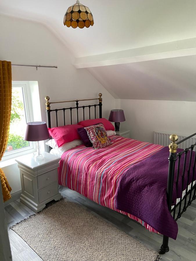 Katie'S Cottage Limerick Exterior photo